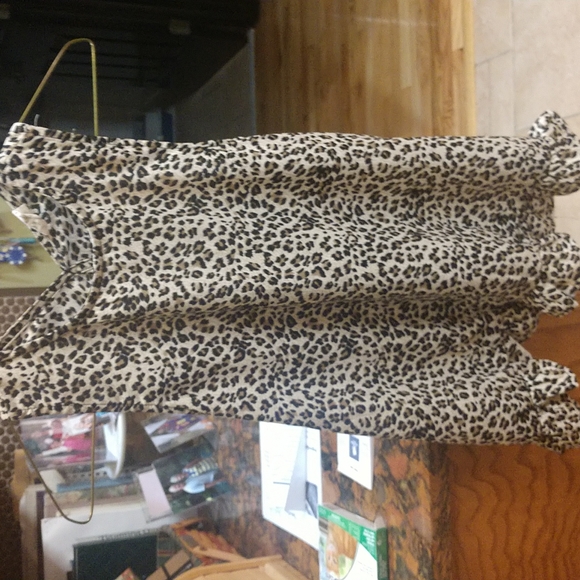 M L Kids Leopard Top - Picture 5 of 10